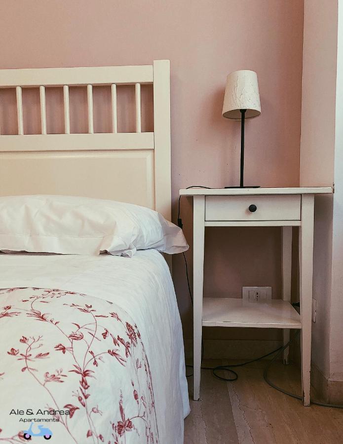 Ale&Andrea Apartments Blu & Lilla 로마 외부 사진