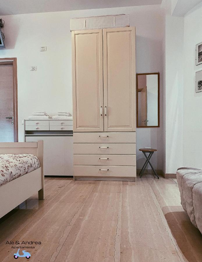 Ale&Andrea Apartments Blu & Lilla 로마 외부 사진