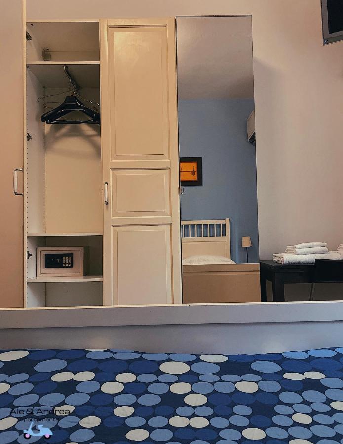 Ale&Andrea Apartments Blu & Lilla 로마 외부 사진